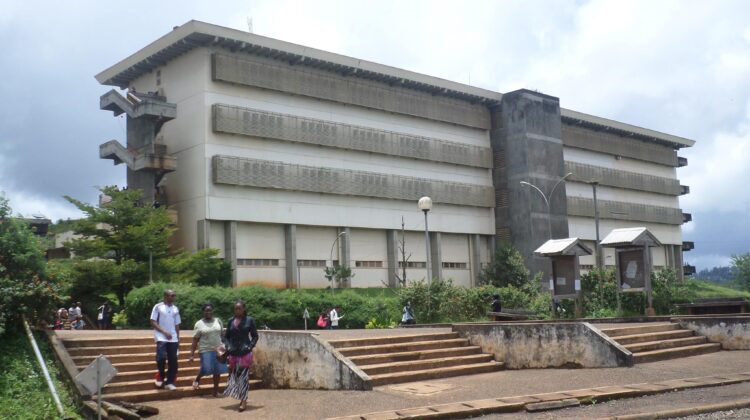 Bâtiment Principal du Campus C